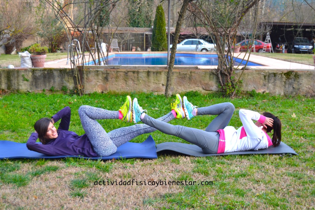 Abdominales divertidos en&nbsp;pareja