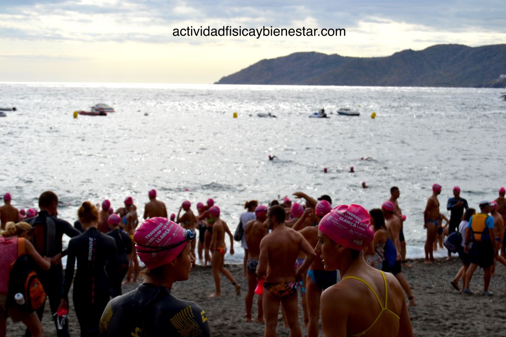 TRAVESSA DE NATACIÓ DE LLANÇÀ